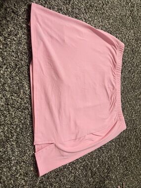 Amazon Essentials Pink Athletic Skort